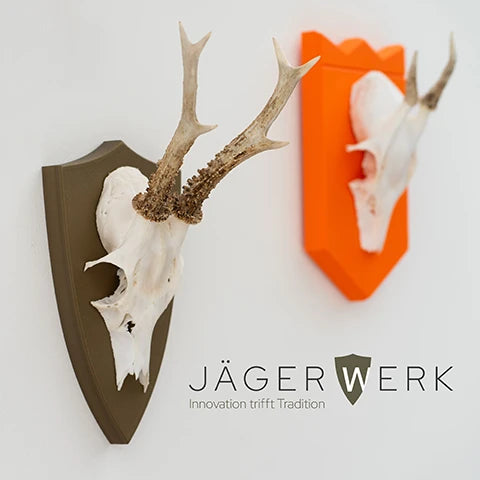 JägerWerk Trophäenbrett Rehbock Reh Geschenk Jäger