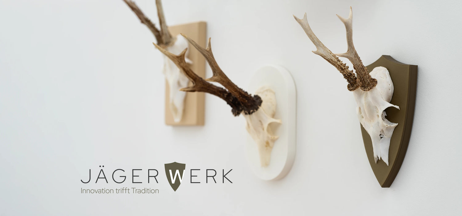  JägerWerk Trophäenbrett Rehbock Reh Geschenk Jäger
